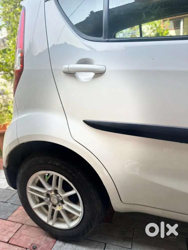 Maruti Suzuki Ritz Automatic Petrol 2013