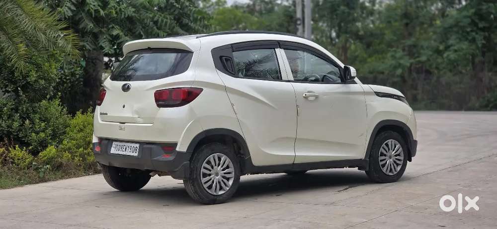 Mahindra Kuv 100 2016 Model