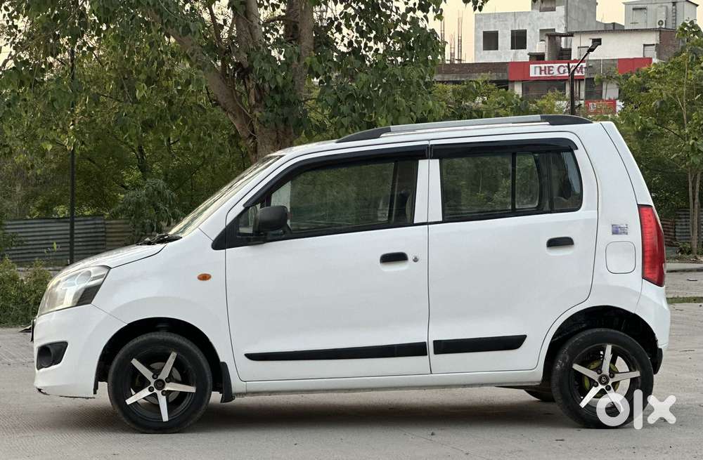 Maruti Suzuki Wagon R Cng Lxi Opt, 2018, Cng & Hybrids