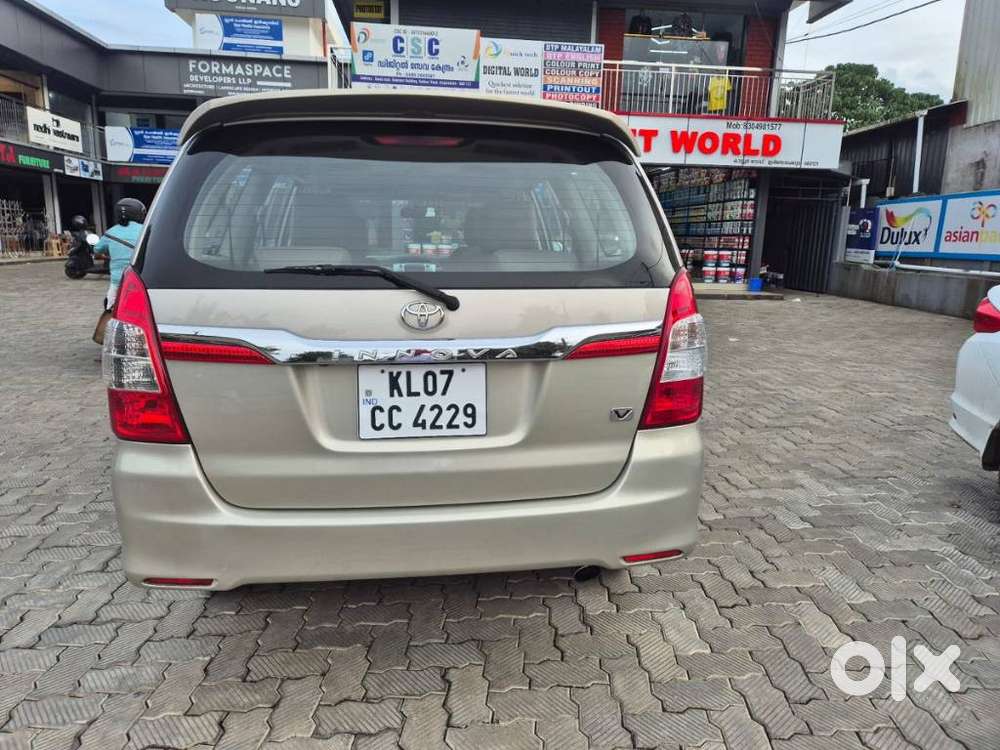 Toyota Innova 2.5 V 7 Str, 2015, Diesel
