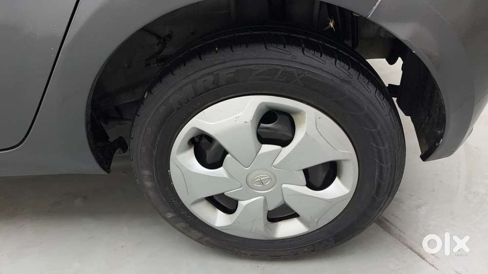 Tata Tiago 1.2 Revotron Xt Option, 2020, Petrol