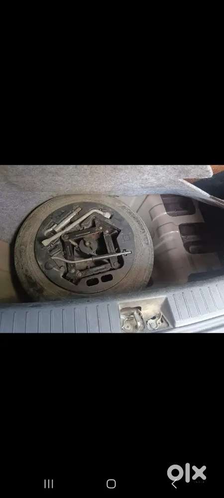 Mahindra Kuv100 Top Model