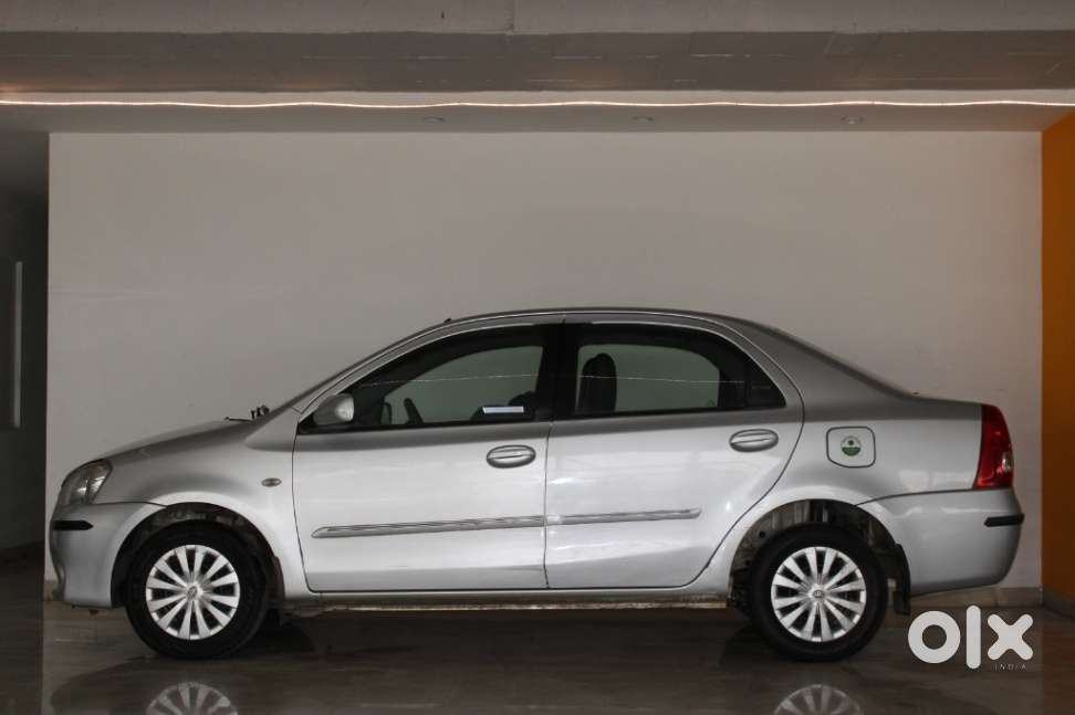 Toyota Etios 2010-2012 G, 2011, Petrol