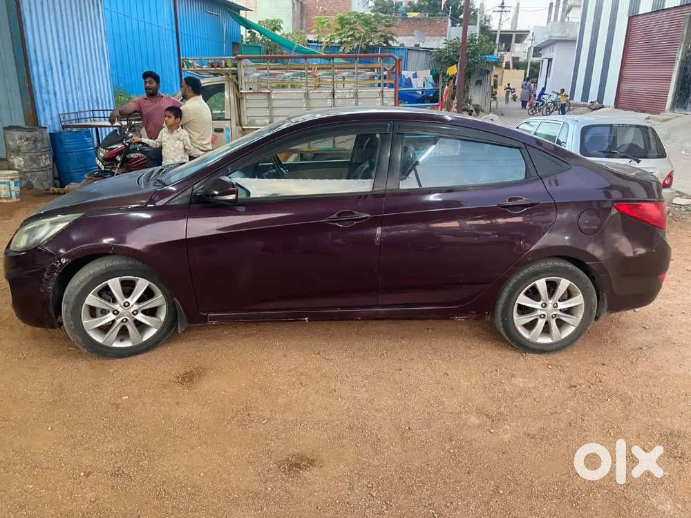 Hyundai Verna Diesel Manual 2012 Model