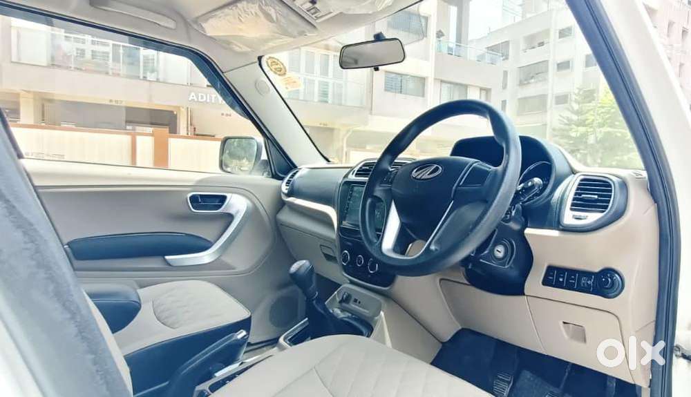 Mahindra Tuv 300 T10 Opt, 2017, Diesel