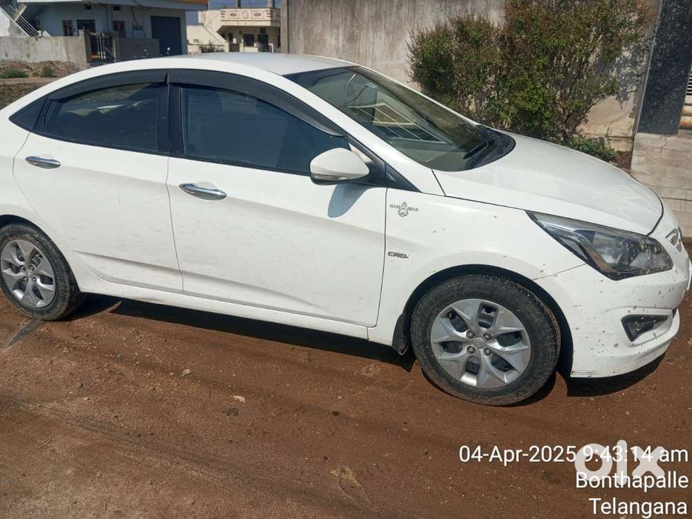 Hyundai Fluidic Verna 2017