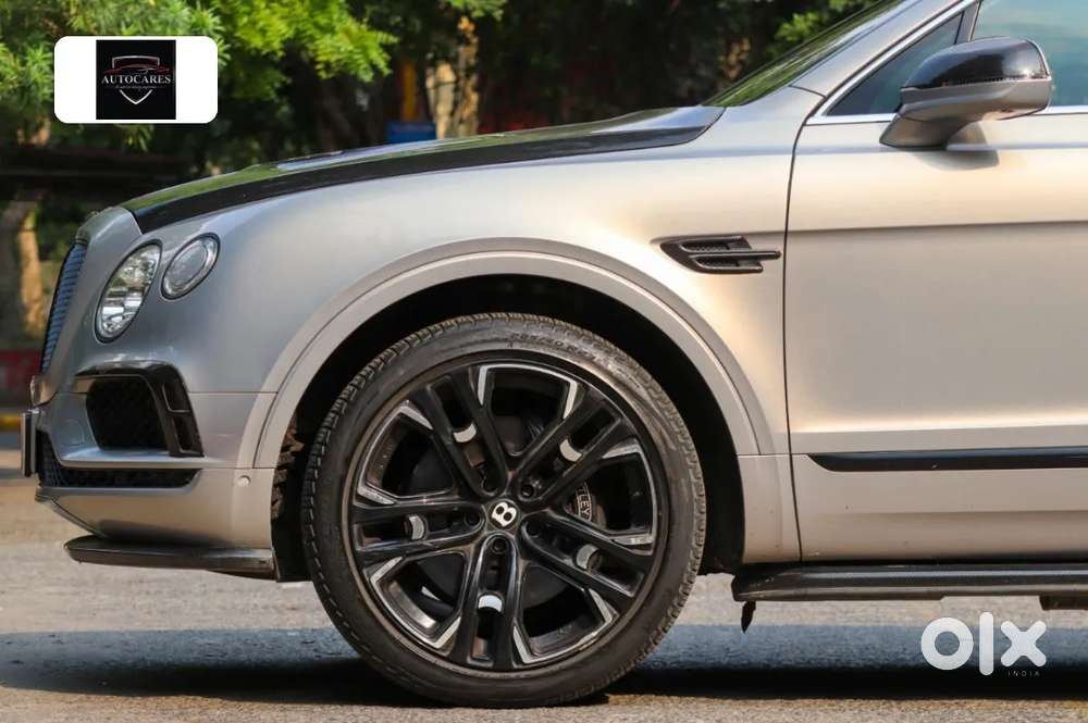 Bentley Bentayga, 2017, Petrol
