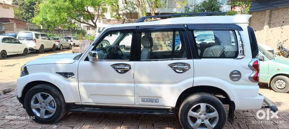 Mahindra Scorpio S11 Mt 7s, 2022, Diesel