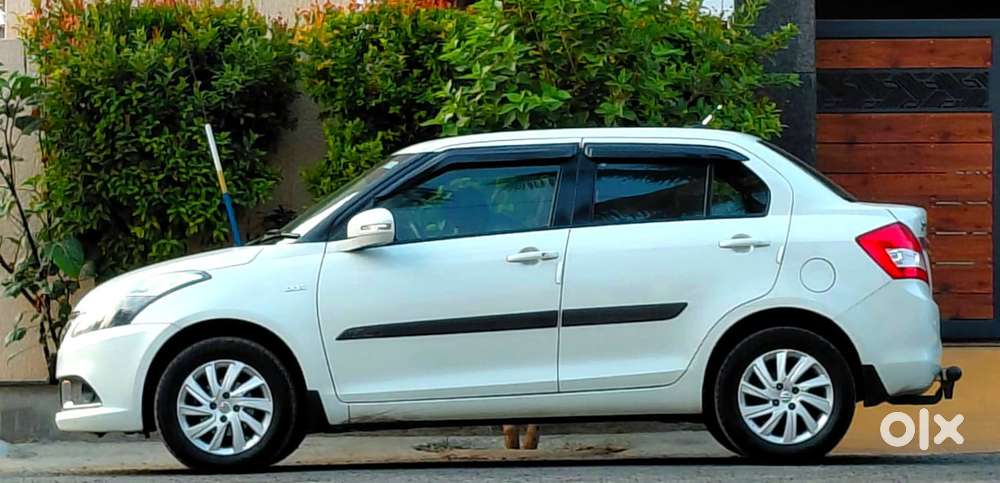 Maruti Suzuki Swift Dzire Amt Zdi, 2016, Diesel