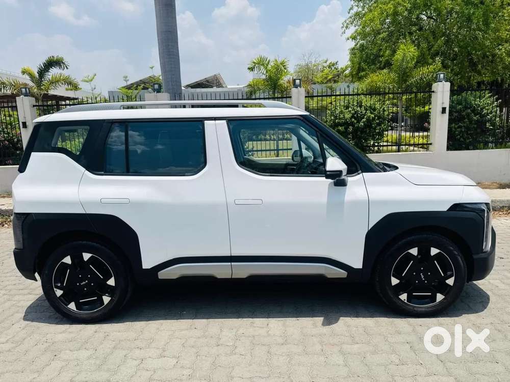 Kia Syros, 2025, Petrol