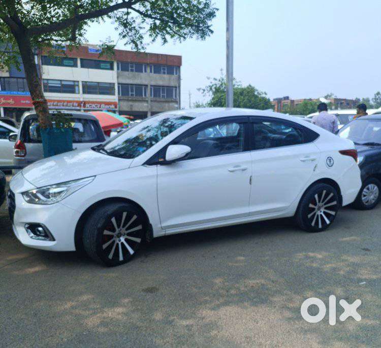 Hyundai Verna Vtvt 1.6 Sx, 2017, Petrol