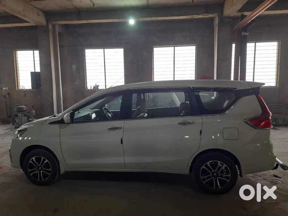 Maruti Suzuki Ertiga 1.5 Zxi 2025
