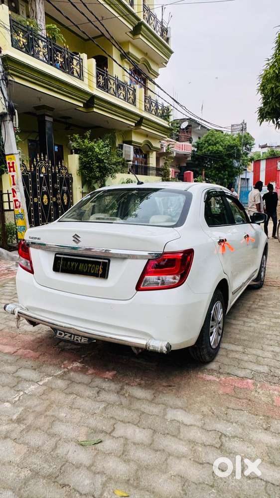 Maruti Suzuki Dzire 1.2 Vxi Cng, 2022, Petrol