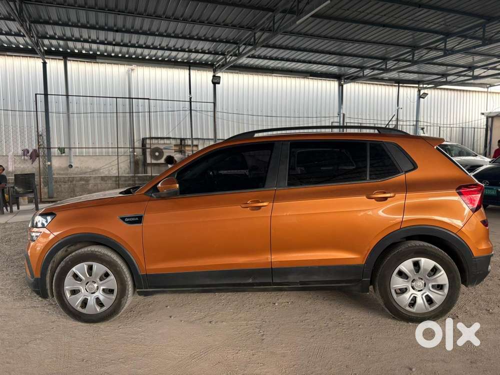 Skoda Kushaq 1.0 Tsi Active, 2022, Petrol