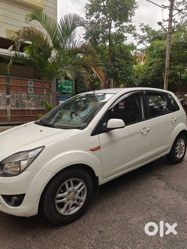 Ford Figo 1.5d Titanium Mt, 2012, Diesel