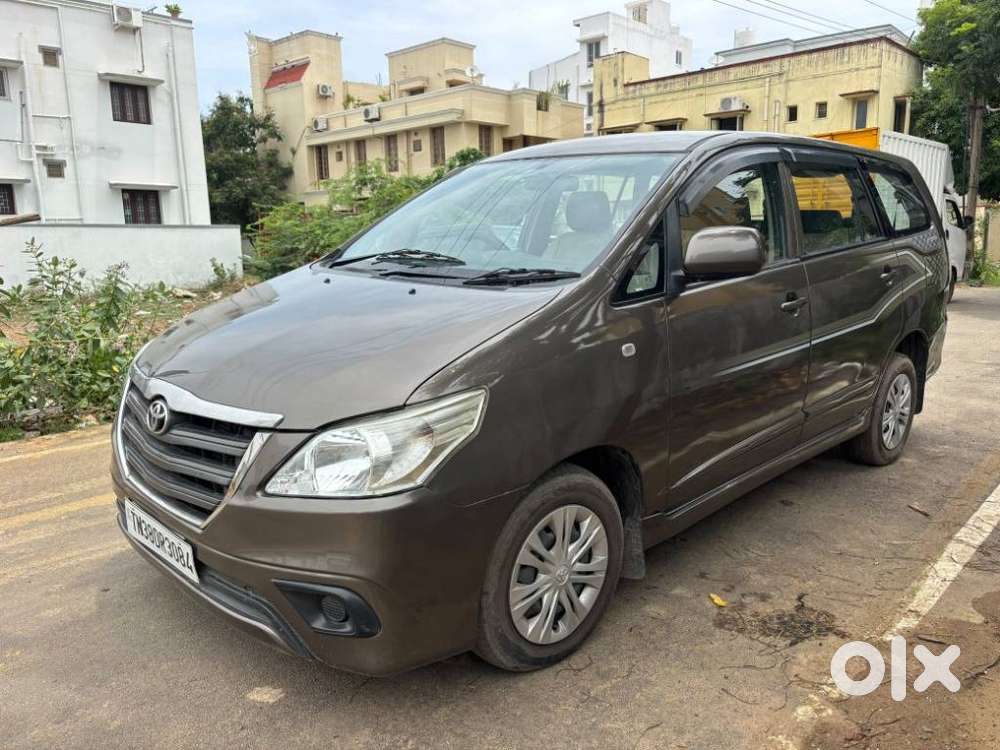 Toyota Innova 2.5 G (diesel) 8 Seater, 2015, Diesel