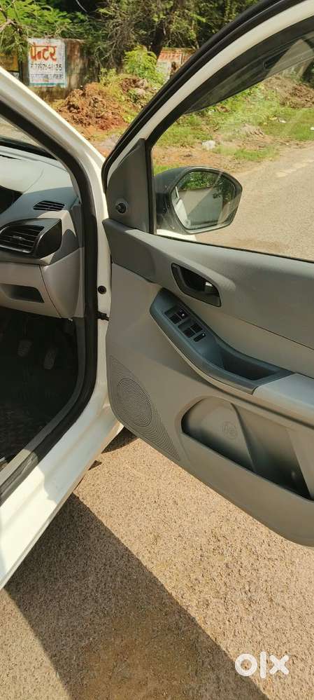 Tata Tigor, 2023, Petrol