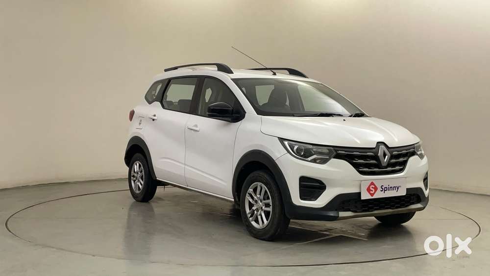 Renault Triber Rxt, 2022, Petrol