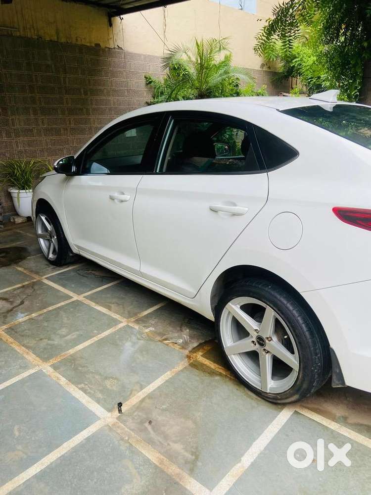 Hyundai Diesel Manual 2019