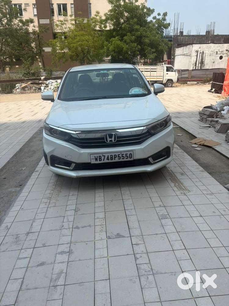Honda Amaze 2023 Automatic Petrol Well Maintained Car
