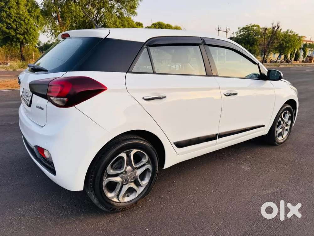 Hyundai Elite I20 Asta Option, 2019, Petrol
