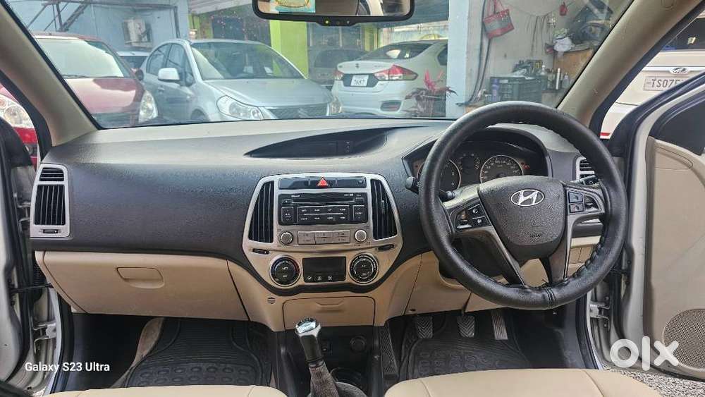 Hyundai I20 Sportz 1.4 Crdi 6 Speed Bs-iv, 2013, Diesel