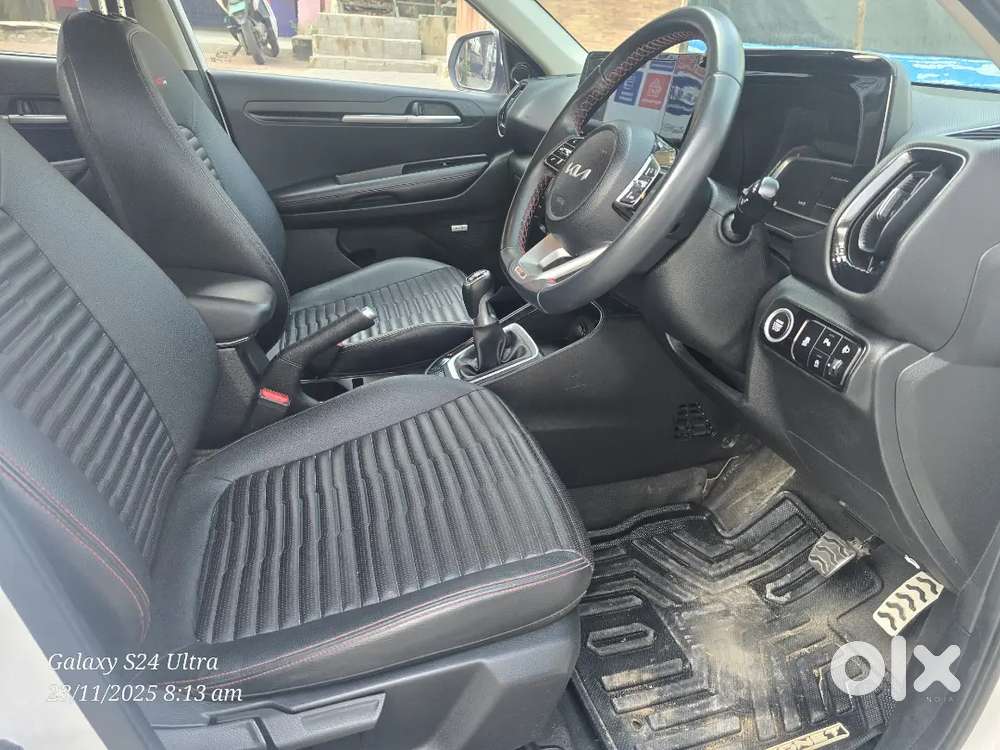 Kia Sonet 2023 Diesel 43000 Km Driven