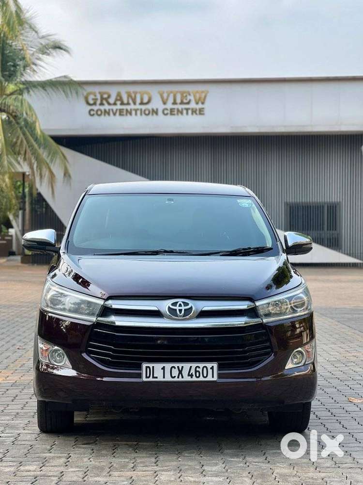 Toyota Innova Crysta 2.8z Automatic, 2017, Diesel