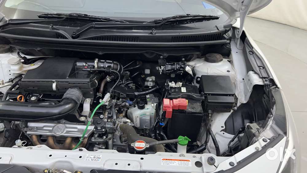 Toyota Glanza 1.2 V Amt, 2025, Petrol