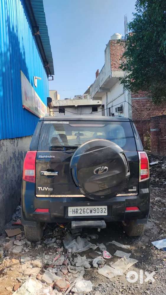 Mahindra Tuv 300 2016