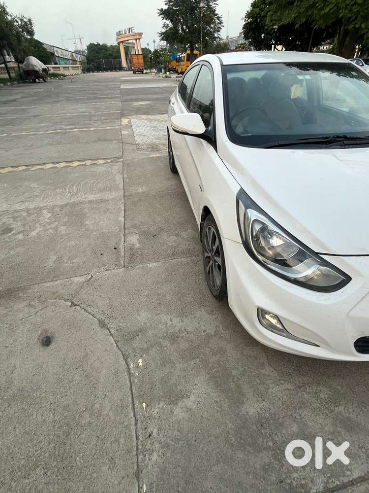 Hyundai Fluidic Verna Sx 1.6 Crdi  Dec 2013  Up-16