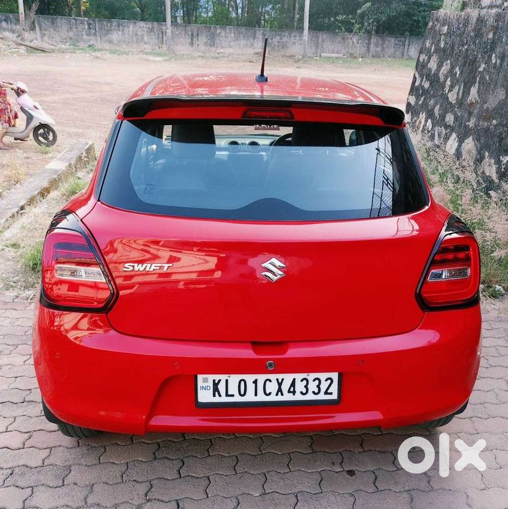 Maruti Suzuki Swift Vxi Optional, 2023, Petrol