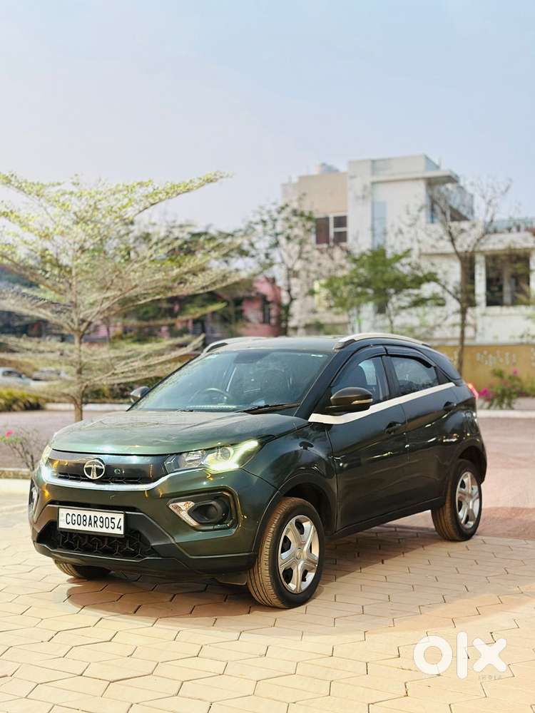 Tata Nexon 1.2 Revotron Xm (s), 2021, Petrol