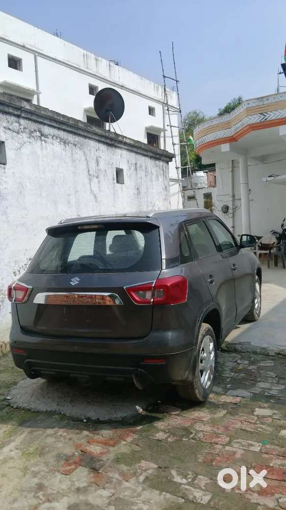 Brezza Vxi 2020