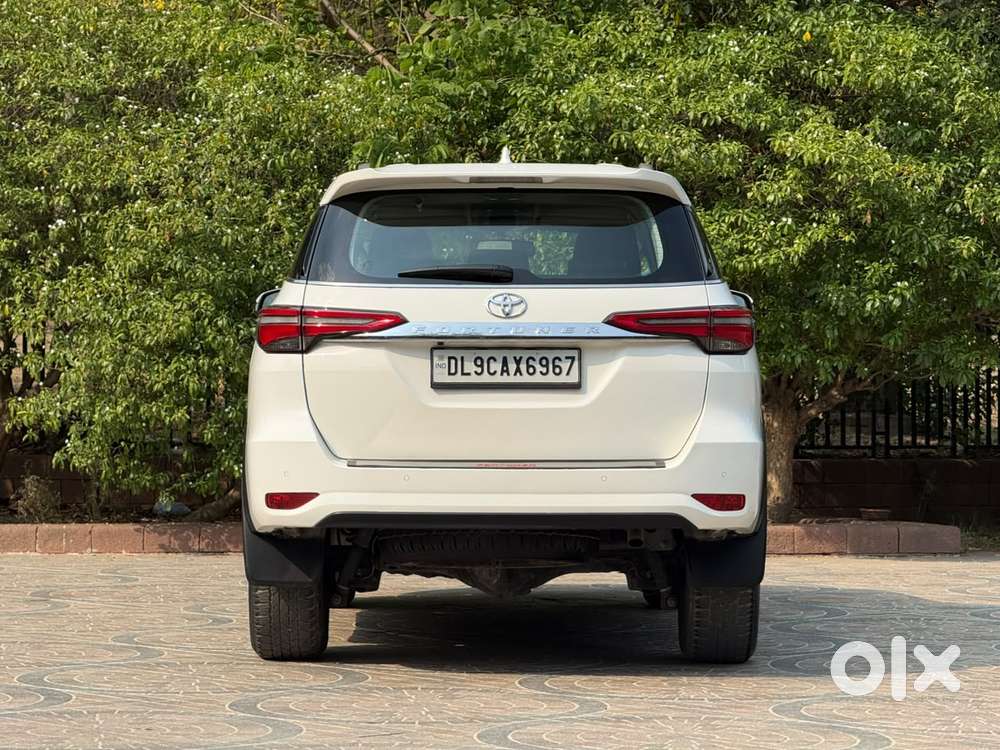 Toyota Fortuner 4x2 At 2.7 Petrol, 2022, Petrol