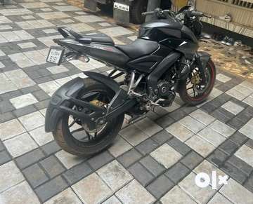 Ns 200 best sale second hand olx