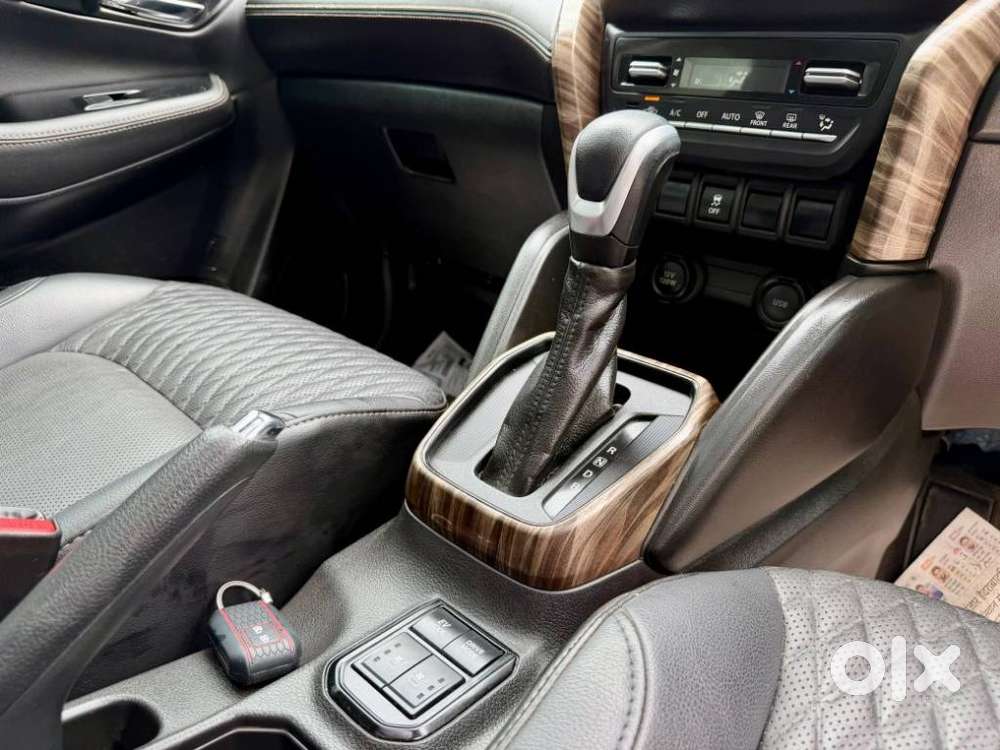 Maruti Suzuki Grand Vitara 1.5 Alpha Plus Dual Tone Intelligent Hybr..