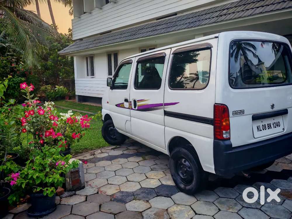 Maruti Suzuki Eeco 2016 Petrol Well Maintained