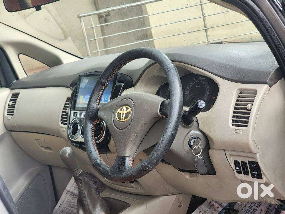 Toyota Innova 2.5 G (diesel) 7 Seater, 2010, Diesel