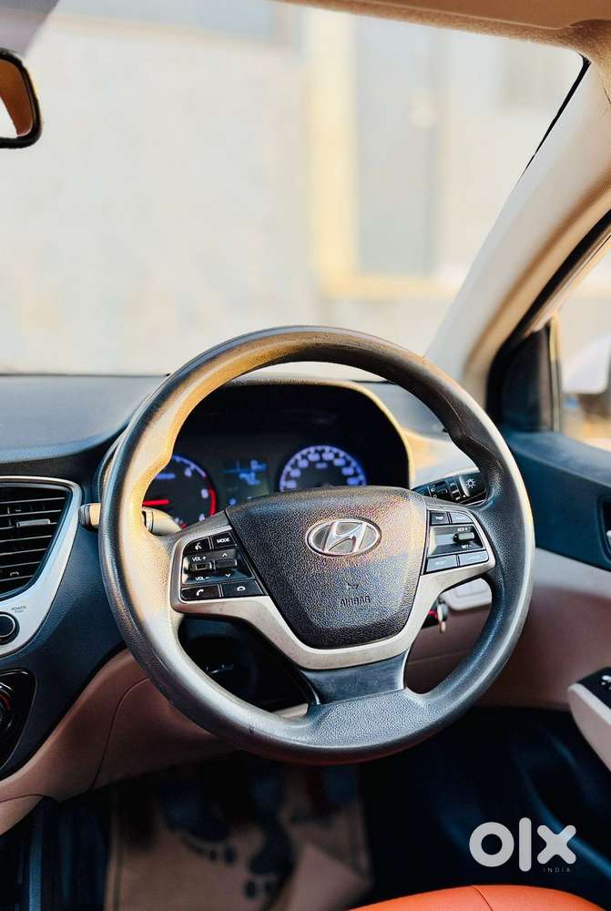 Hyundai Verna Crdi Vgt Sx 1.5, 2018, Diesel