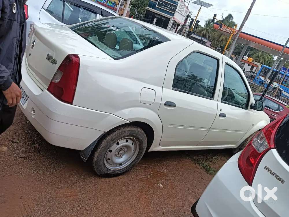 Mahindra Logan Dsl 2010 Diesel Car