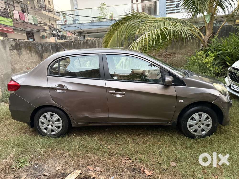 Honda Amaze Petrol 2014