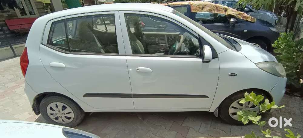 Hyundai I10 2012 Cng & Hybrids 109949 Km Driven