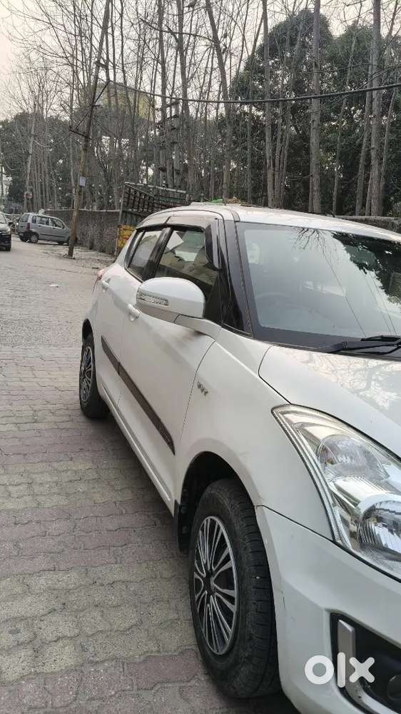 Maruti Suzuki Swift 2016 Petrol 68000 Km Driven