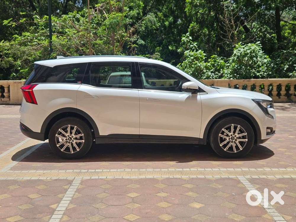 Mahindra Xuv700 2.2 Ax 7 Diesel At Luxury Pack Str, 2025, Diesel