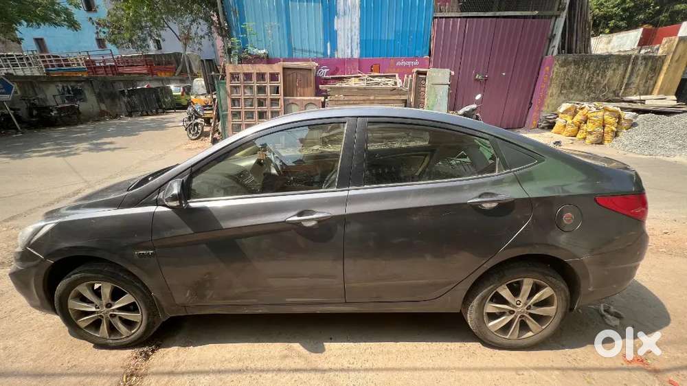 Hyundai Verna Less Km Driven