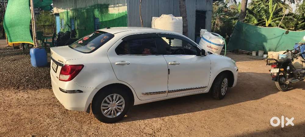 Maruti Suzuki Dzire 2017 Amt