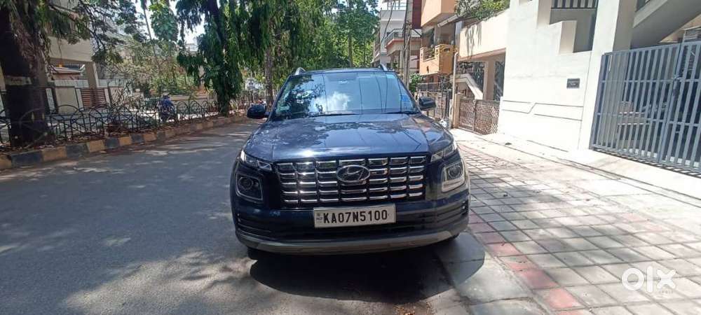 Hundai Venue 30 Km Driven Only