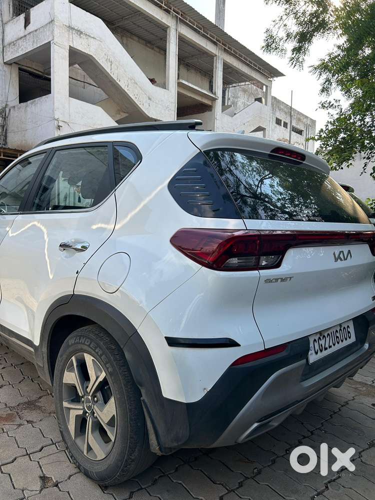 Kia Sonet 2021 Petrol, Excellent Condition