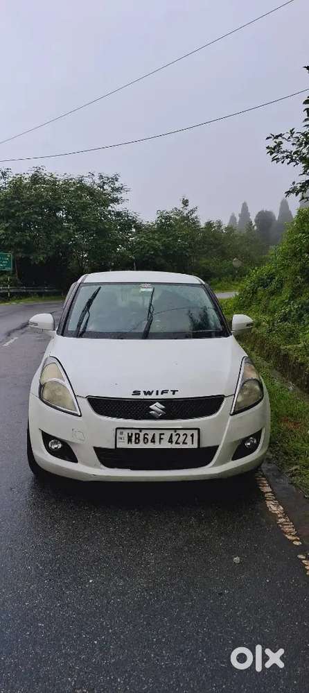 Maruti Suzuki Swift 2012 Diesel 138000 Km Driven